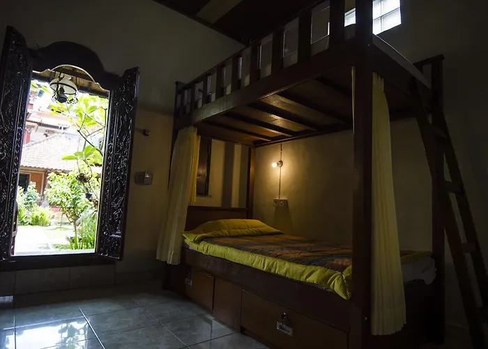 Tunjung * Ubud